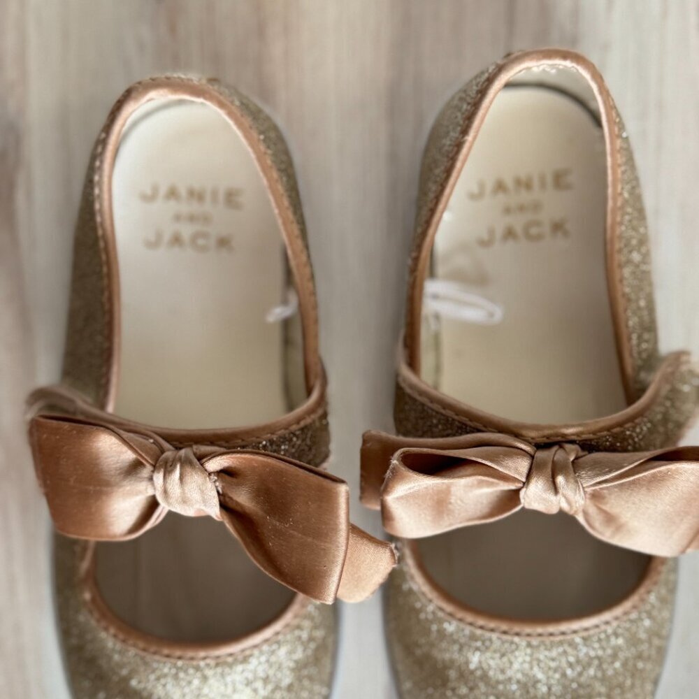 Janie and Jack Gold Sparkle Mary Jane Sneakers Girls Size 1 - Picture 4 of 8